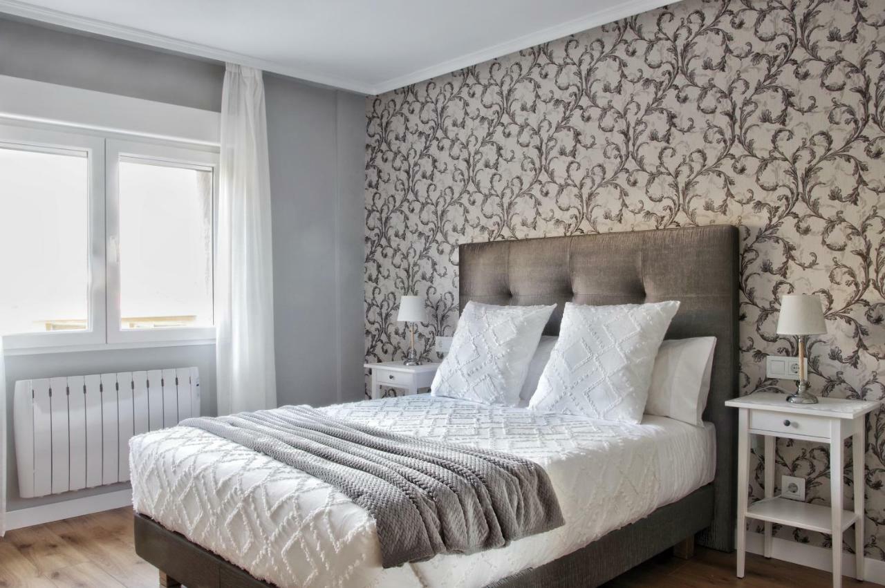 Apartamentos Bahia San Lorenzo Gijón Buitenkant foto